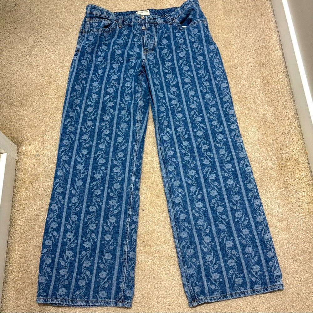 Free People We The Free Tennessee Printed Boyfriend Jeans, NWOT, Size 32